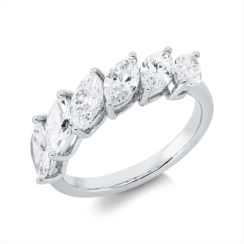 Ring    aus 750/-18 Karat Weißgold mit 6 Diamanten 1