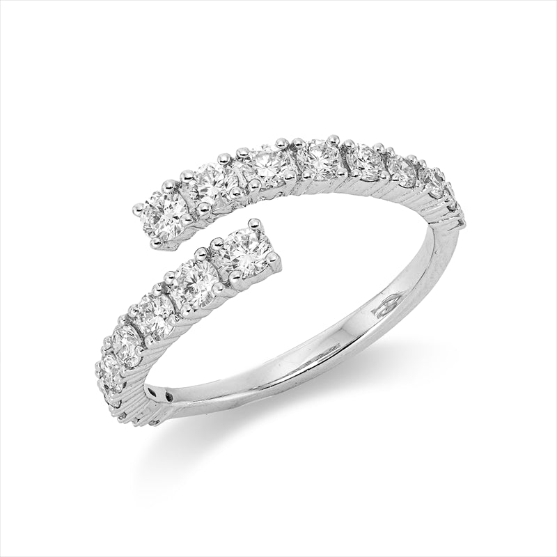 Ring    aus 585/-14 Karat Weißgold mit 18 Diamanten 0