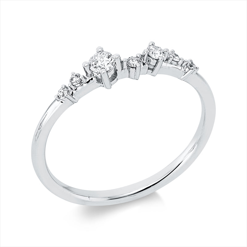 Ring    aus 750/-18 Karat Weißgold mit 7 Diamanten 0