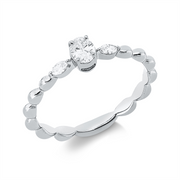Ring    aus 750/-18 Karat Weißgold mit 3 Diamanten 0