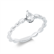 Ring    aus 750/-18 Karat Weißgold mit 3 Diamanten 0