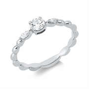Ring    aus 750/-18 Karat Weißgold mit 3 Diamanten 0