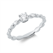 Ring    aus 750/-18 Karat Weißgold mit 3 Diamanten 0