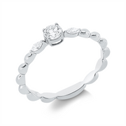 Ring    aus 750/-18 Karat Weißgold mit 3 Diamanten 0
