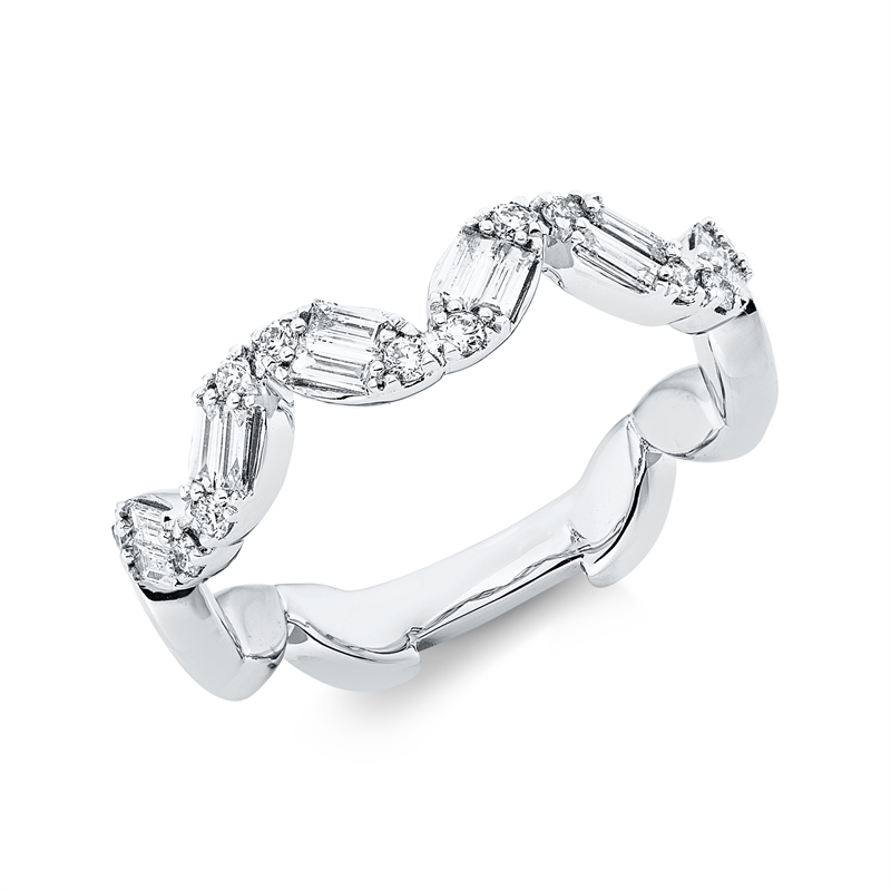 Ring    aus 750/-18 Karat Weißgold mit 24 Diamanten 0