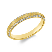 Ring    aus 750/-18 Karat Gelbgold mit 64 Diamanten 0