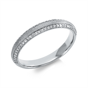Ring    aus 750/-18 Karat Weißgold mit 64 Diamanten 0