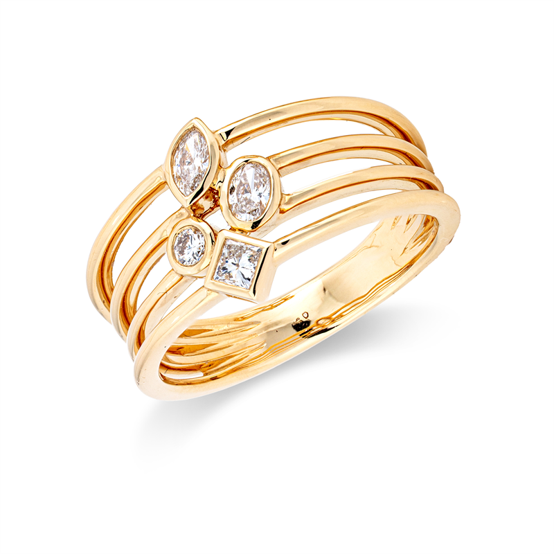 Ring    aus 750/-18 Karat Gelbgold mit 4 Diamanten 0