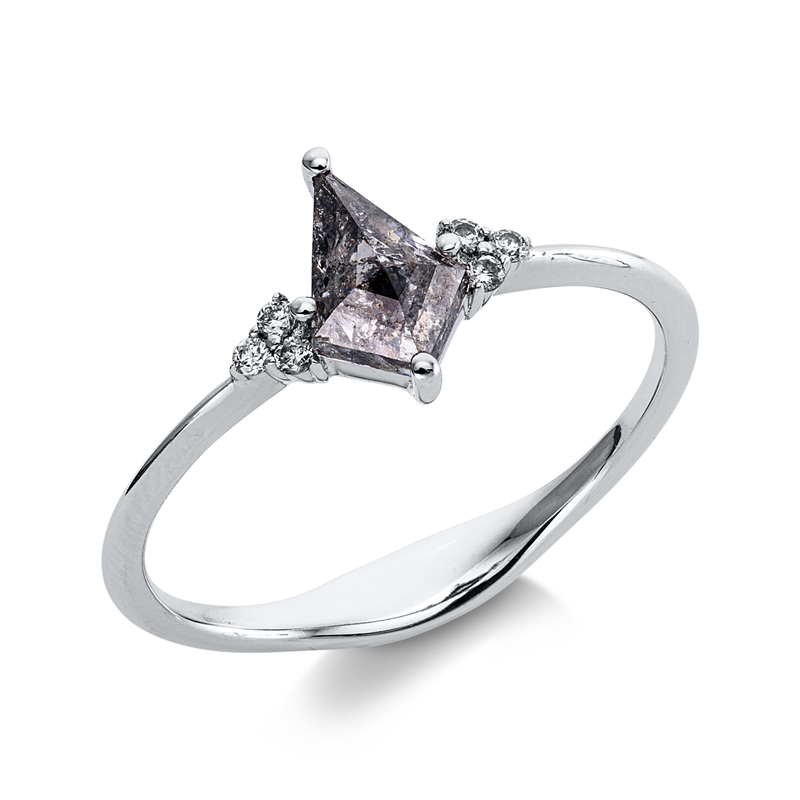 Ring    aus 750/-18 Karat Weißgold mit 7 Diamanten 0