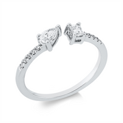 Ring    aus 750/-18 Karat Weißgold mit 12 Diamanten 0