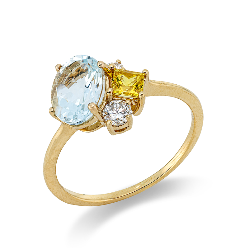 Ring mit Saphir  aus 750/-18 Karat Gelbgold mit 2 Diamanten 0