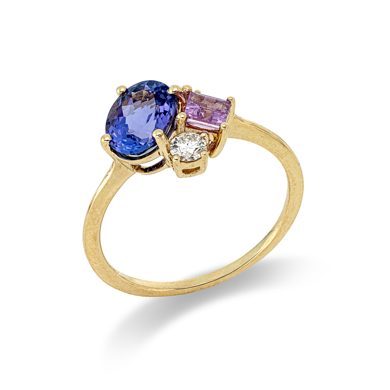 Ring mit Saphir  aus 750/-18 Karat Gelbgold mit 2 Diamanten 0