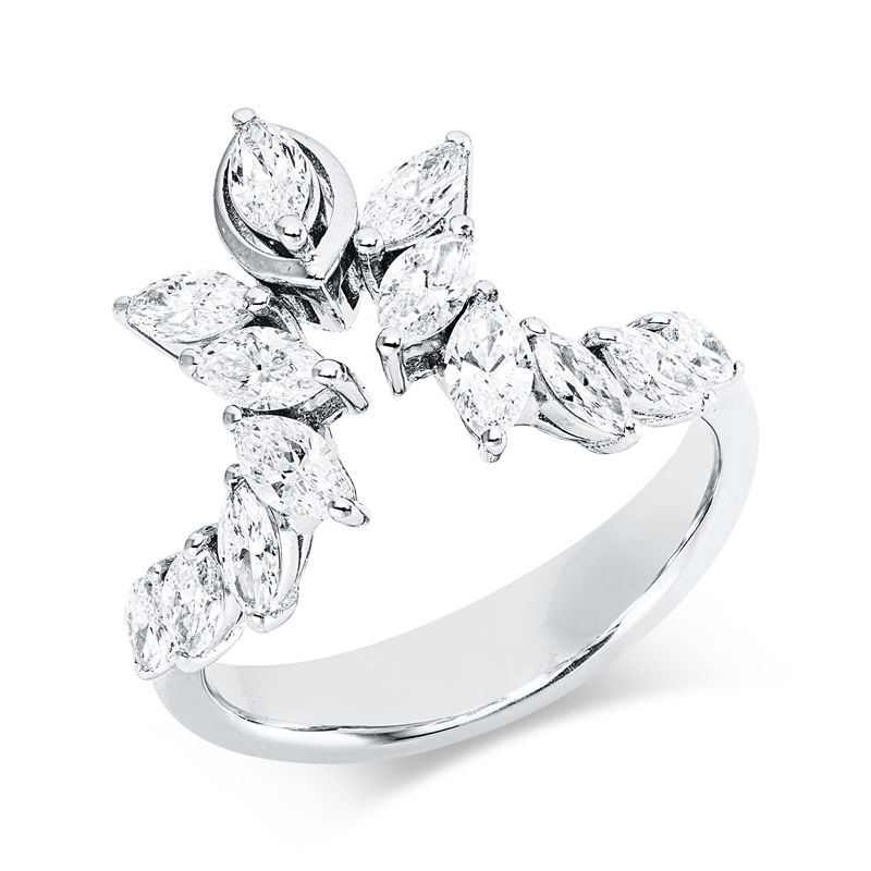 Ring    aus 750/-18 Karat Weißgold mit 13 Diamanten 1