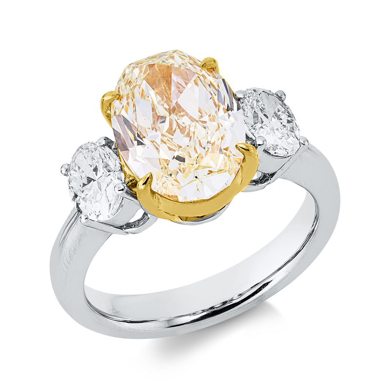 Ring    aus 750/-18 Karat Weißgold / Gelbgold mit 3 Diamanten 5