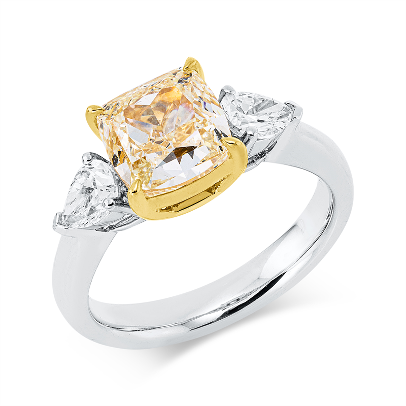 Ring    aus 750/-18 Karat Weißgold / Gelbgold mit 3 Diamanten 3