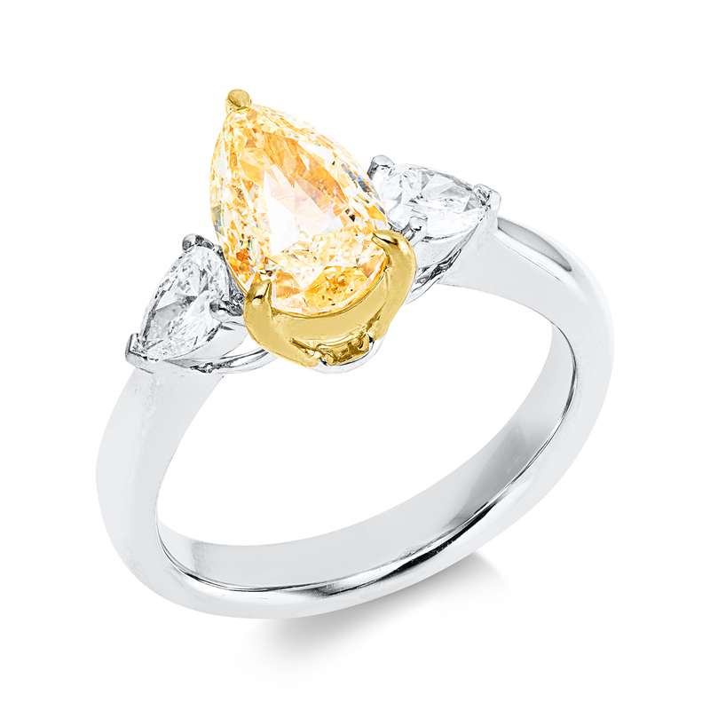 Ring    aus 750/-18 Karat Weißgold / Gelbgold mit 3 Diamanten 2