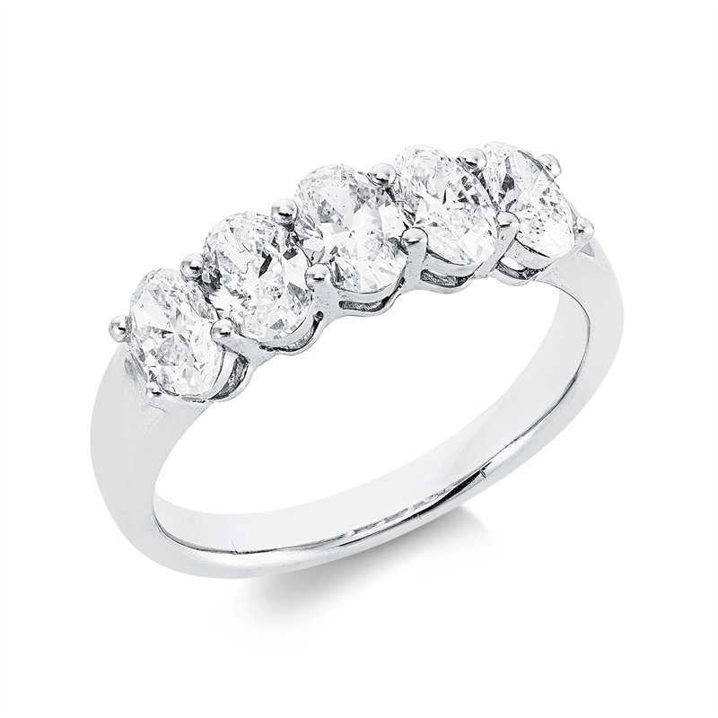 Ring    aus 750/-18 Karat Weißgold mit 5 Diamanten 1
