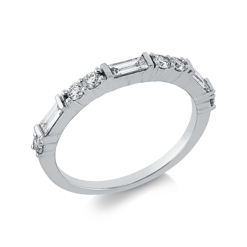 Ring    aus 750/-18 Karat Weißgold mit 9 Diamanten 0