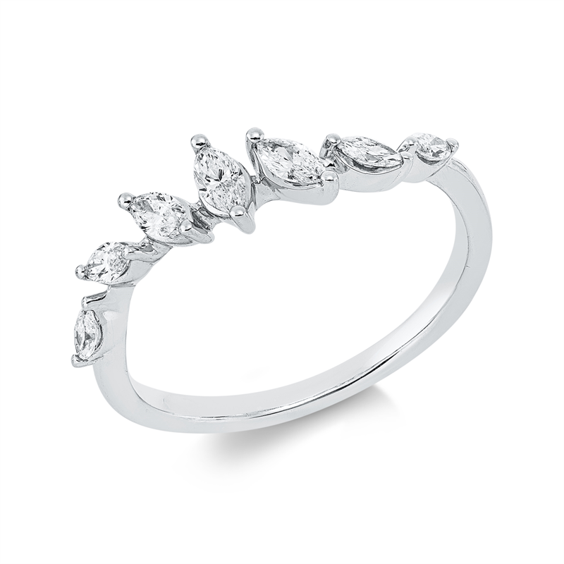 Ring    aus 750/-18 Karat Weißgold mit 7 Diamanten 0