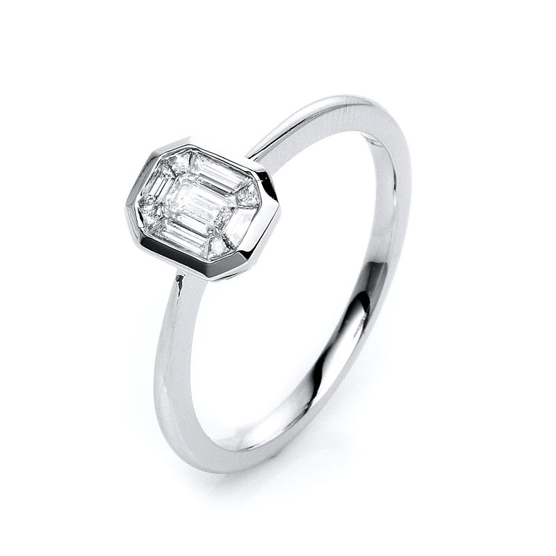 Ring    aus 750/-18 Karat Weißgold mit 9 Diamanten 0