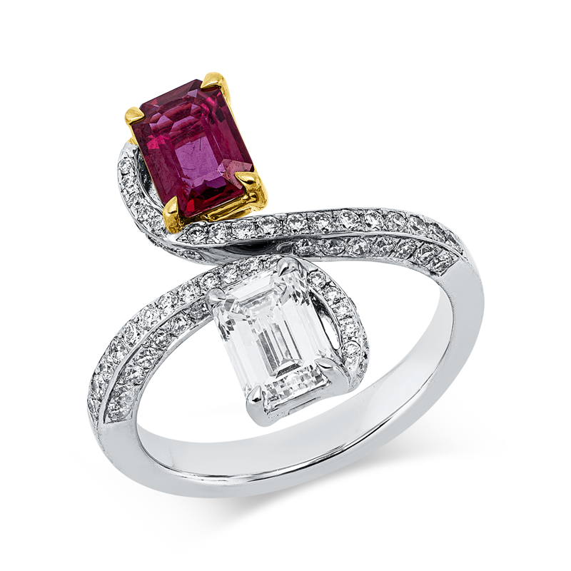 Ring mit Rubin  aus 750/-18 Karat Weißgold / Gelbgold mit 77 Diamanten 1