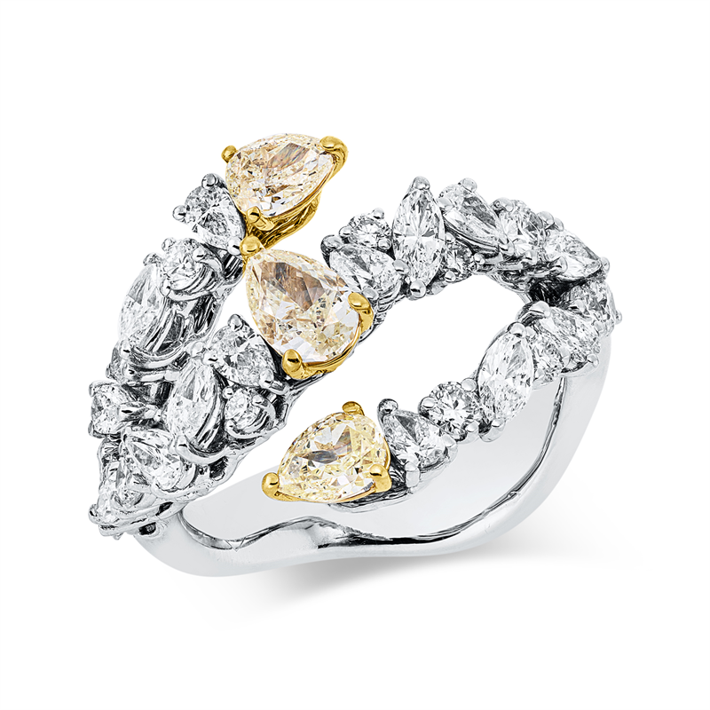 Ring    aus 750/-18 Karat Weißgold / Gelbgold mit 31 Diamanten 3
