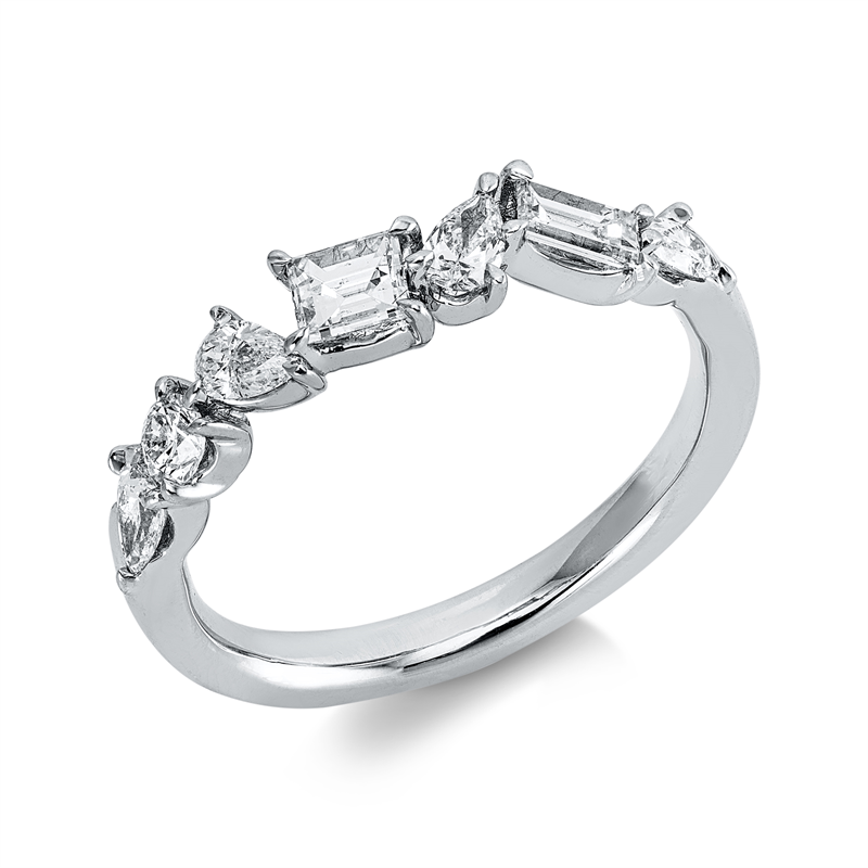 Ring    aus 750/-18 Karat Weißgold mit 7 Diamanten 0