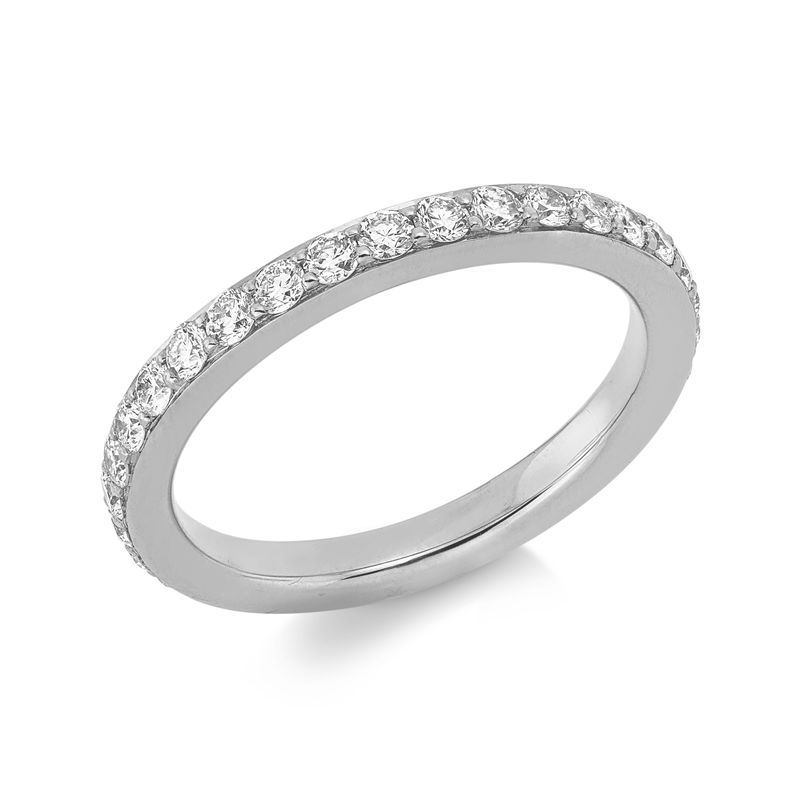 Ring    aus 750/-18 Karat Weißgold mit 34 Diamanten 1