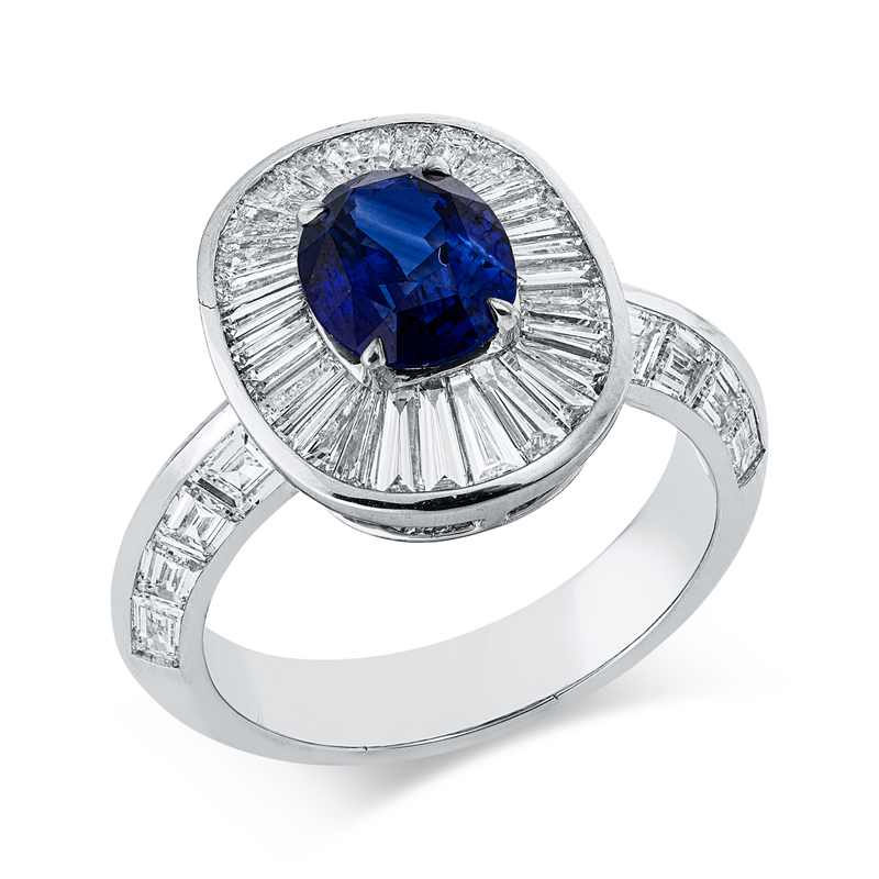 Ring mit Saphir  aus 750/-18 Karat Weißgold mit 45 Diamanten 2