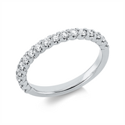 Ring    aus 750/-18 Karat Weißgold mit 17 Diamanten 0