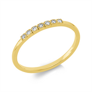 Ring    aus 750/-18 Karat Gelbgold mit 7 Diamanten 0