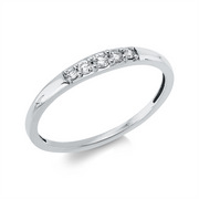 Ring    aus 750/-18 Karat Weißgold mit 5 Diamanten 0