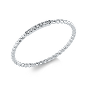 Ring    aus 750/-18 Karat Weißgold mit 7 Diamanten 0