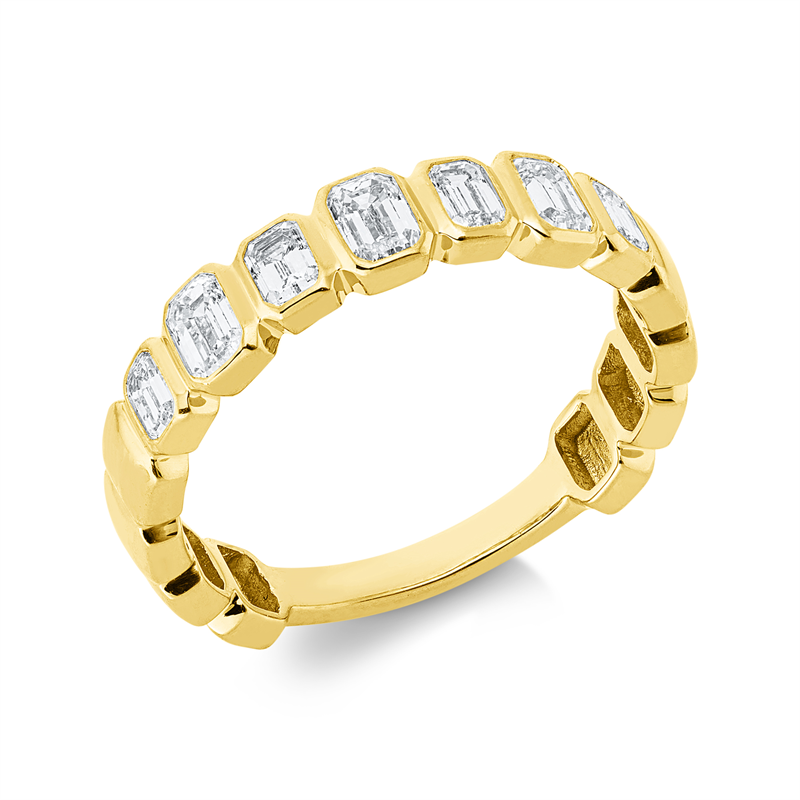 Ring    aus 750/-18 Karat Gelbgold mit 7 Diamanten 0
