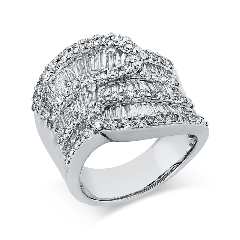 Ring    aus 750/-18 Karat Weißgold mit 108 Diamanten 3
