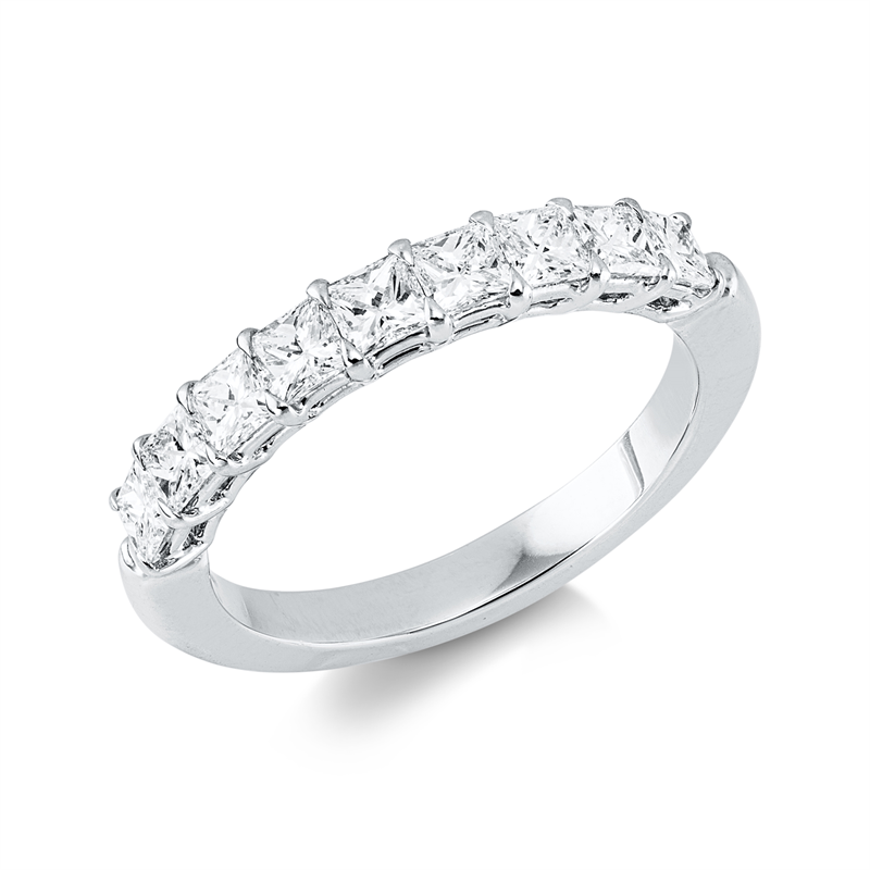 Ring    aus 750/-18 Karat Weißgold mit 9 Diamanten 1