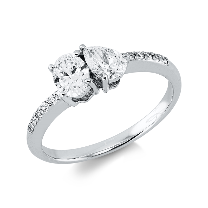 Ring    aus 750/-18 Karat Weißgold mit 12 Diamanten 0