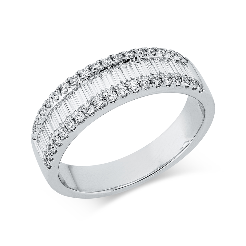 Ring    aus 750/-18 Karat Weißgold mit 58 Diamanten 0