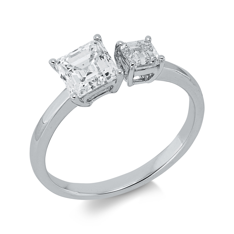 Ring    aus 750/-18 Karat Weißgold mit 2 Diamanten 1