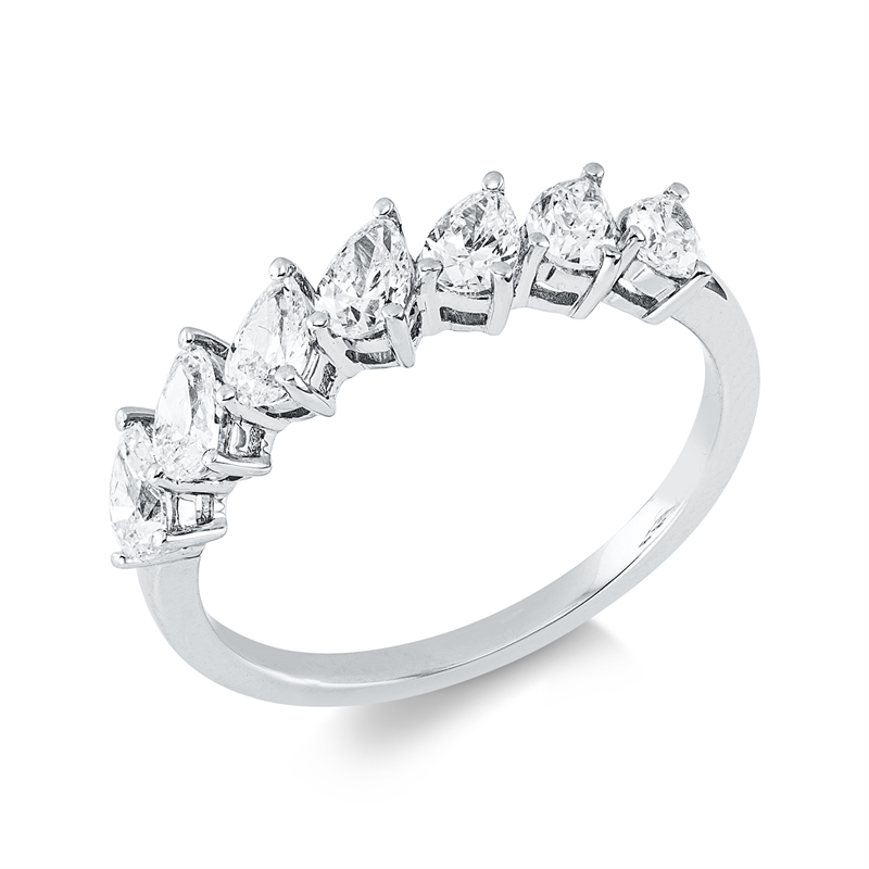 Ring    aus 750/-18 Karat Weißgold mit 7 Diamanten 0