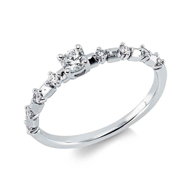 Ring    aus 750/-18 Karat Weißgold mit 9 Diamanten 0