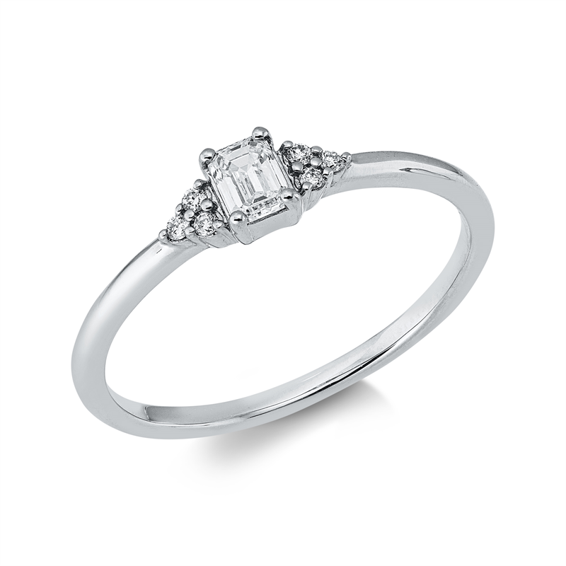 Ring    aus 750/-18 Karat Weißgold mit 7 Diamanten 0