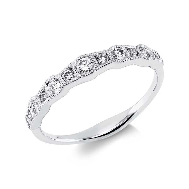 Ring    aus 750/-18 Karat Weißgold mit 13 Diamanten 0