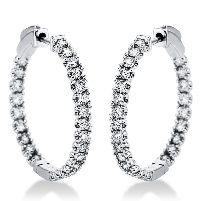 Creolen    aus 750/-18 Karat Weißgold mit 48 Diamanten 1