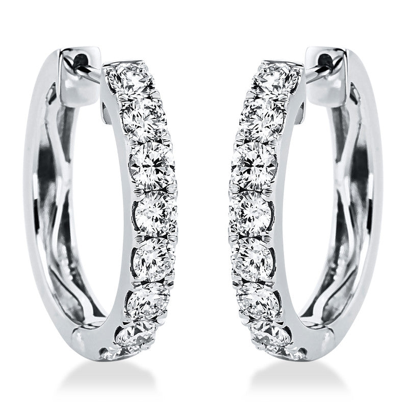 Creolen    aus 750/-18 Karat Weißgold mit 16 Diamanten 1