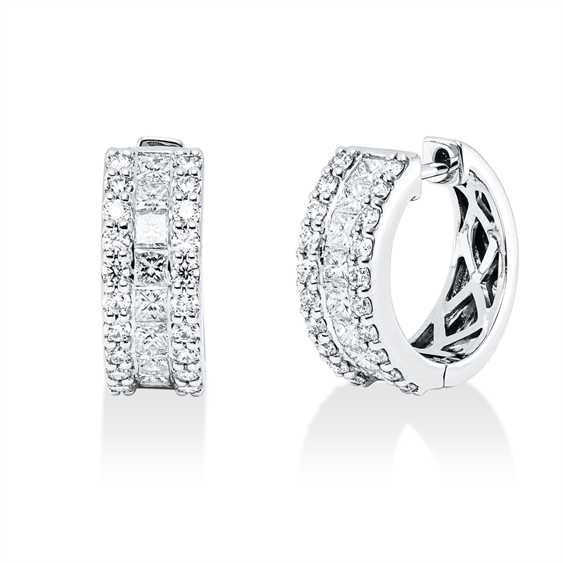 Creolen    aus 750/-18 Karat Weißgold mit 56 Diamanten 1