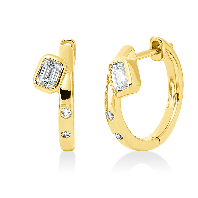 Creolen    aus 750/-18 Karat Gelbgold mit 6 Diamanten 0