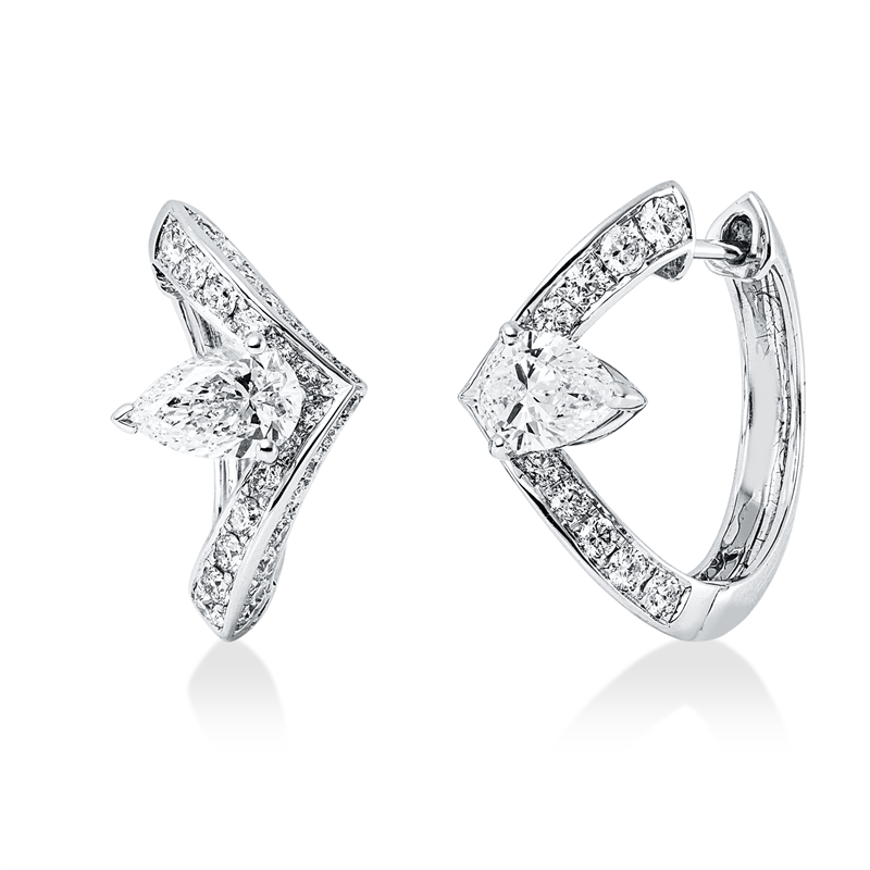 Creolen    aus 750/-18 Karat Weißgold mit 58 Diamanten 2