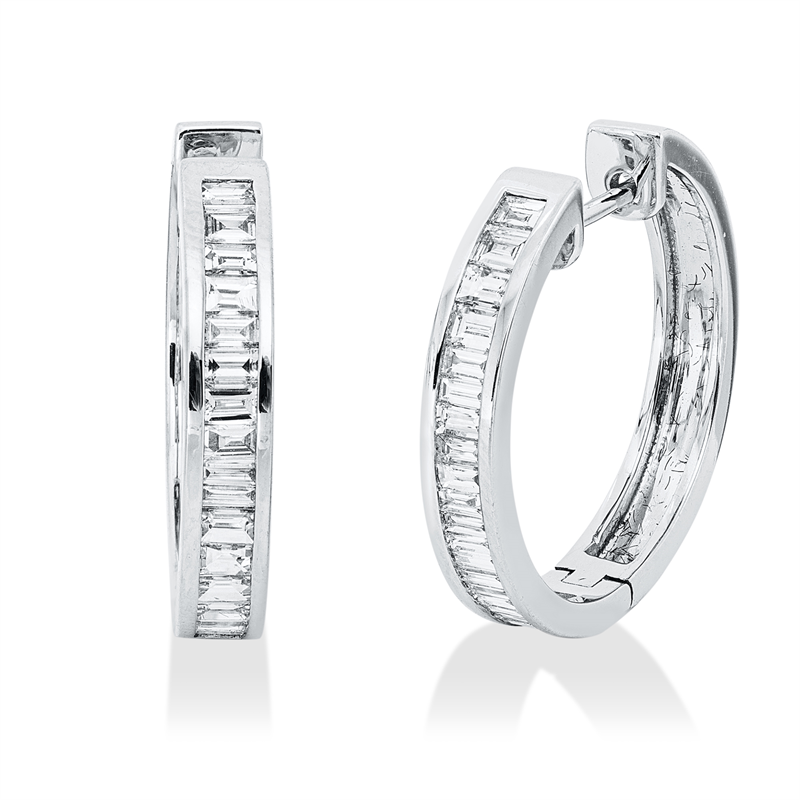 Creolen    aus 750/-18 Karat Weißgold mit 41 Diamanten 1