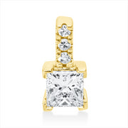 Anhänger    aus 750/-18 Karat Gelbgold mit 4 Diamanten 0